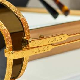 Picture of Hublot Sunglasses _SKUfw73007658fw
